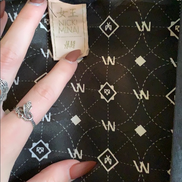 Nicki Minaj x H&M Colab Clout Robe - Picture 4 of 6